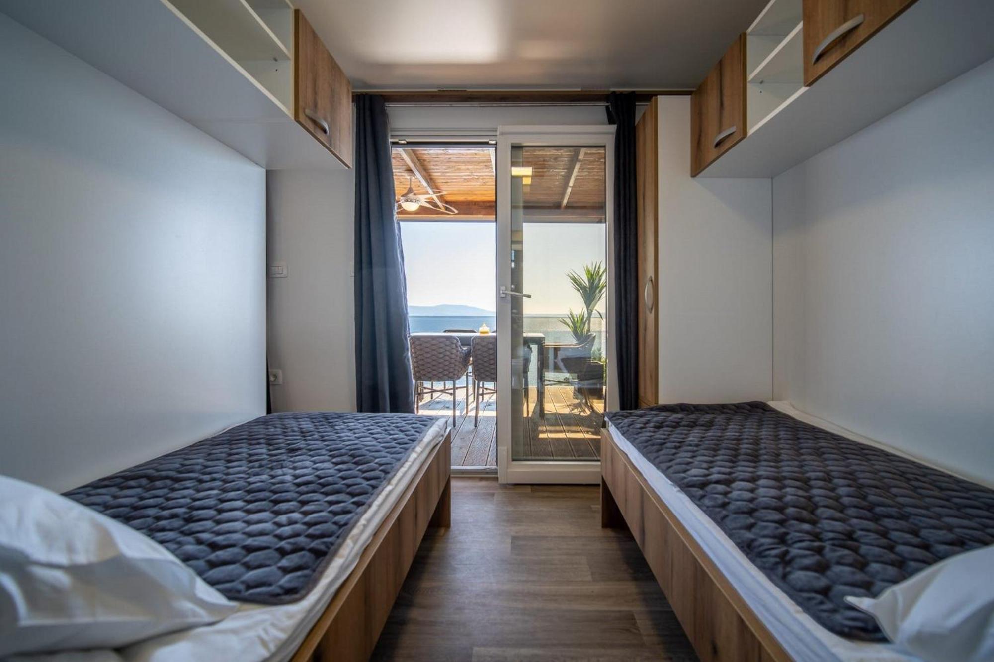 Sunset Premium Camping Klenovica Kamer foto